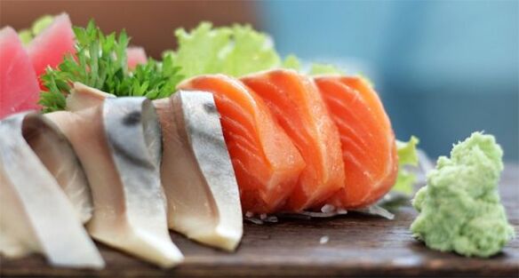 Auf der japanischen Diät kann man Fisch essen, allerdings ohne Salz